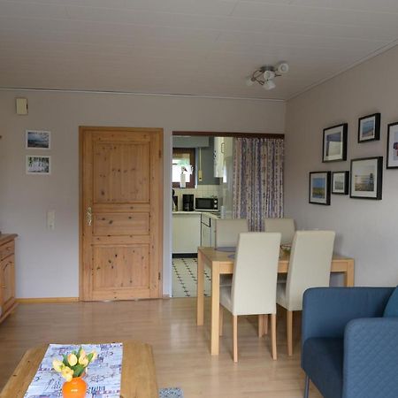 Ferienhaus Kleine Oase 瓦雷尔 外观 照片