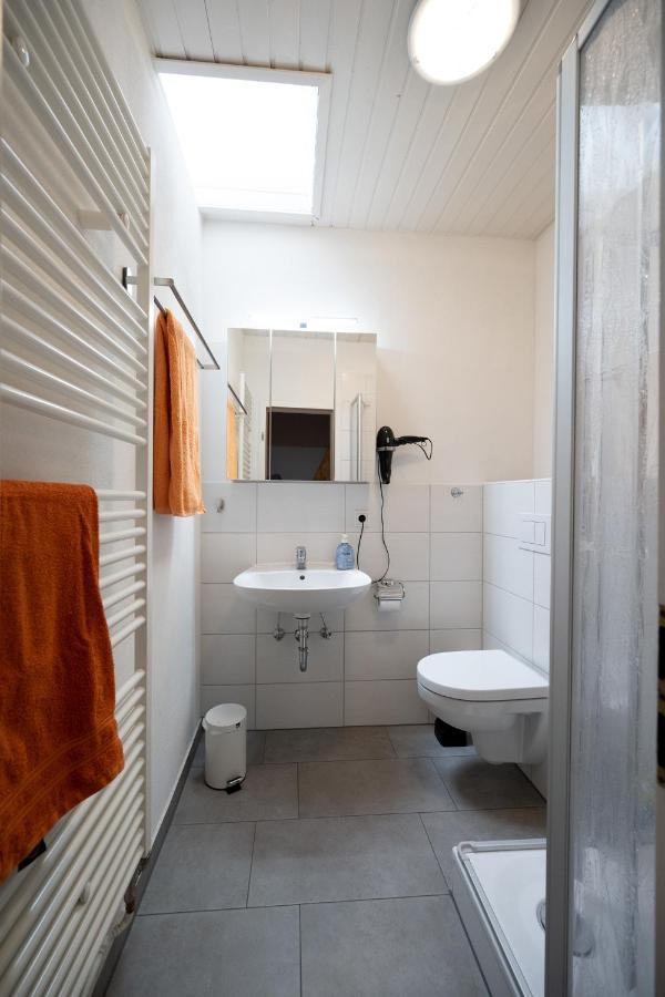 Ferienhaus Kleine Oase 瓦雷尔 外观 照片
